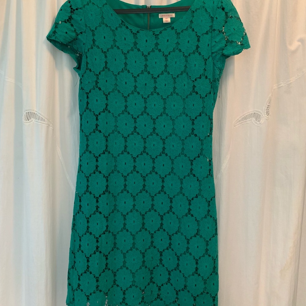 Kelly Green cute lace dress - size small